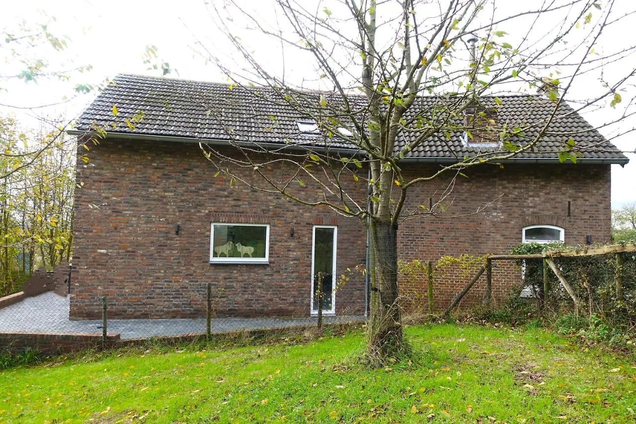 Leukderhuisje Geulle 0*,